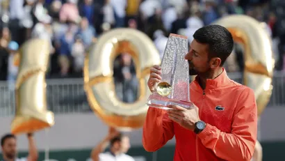 Besmrtni Novak pretvorio bes u zlato! Sto razloga da ga se plaše na Rolan Garosu