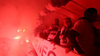 Ljajić i Gaćinović sa bine zagrmeli: Vidimo se brzo na stadionu!