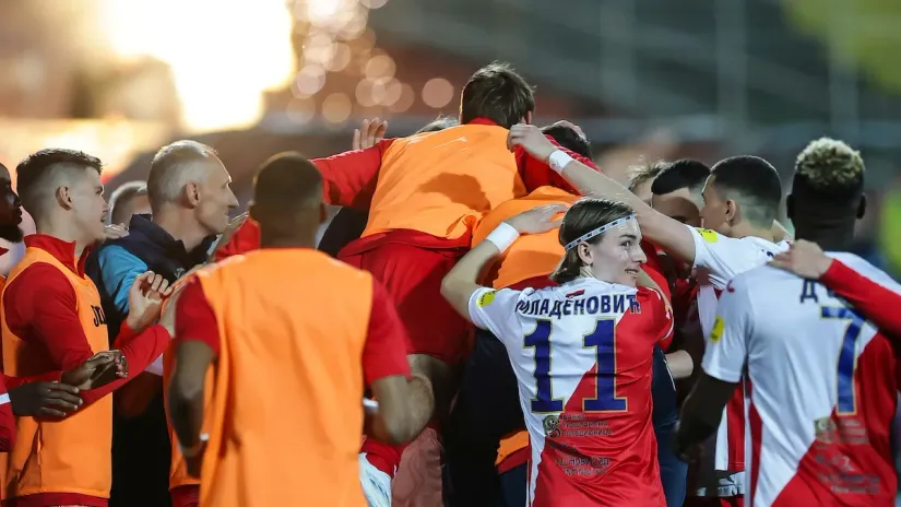 (@StarSport)